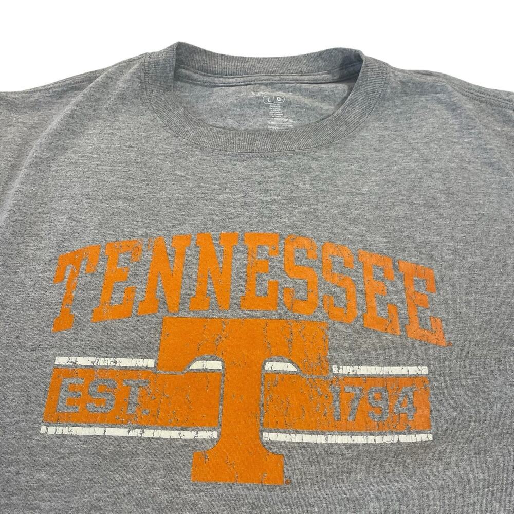 Tennesee Volunteers Long Sleeved T-shirt Mens Large in Gray